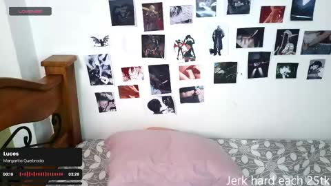 Snapshot of salemqueer_ chatting on May 21, 6:59 pm Sam online show from May 21, 6:59 pm
