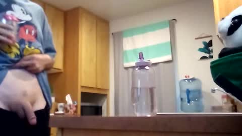 Snapshot of salis1981 chatting on September 17, 6:31 pm salis1981 online show from September 17, 6:31 pm