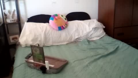 Snapshot of salis1981 chatting on October 17, 6:21 pm salis1981 online show from October 17, 6:21 pm