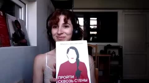 Snapshot of salleyrancourt chatting on July 11, 11:13 am Ariel online show from July 11, 11:13 am