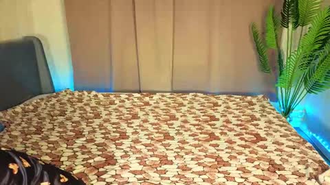 Sally online show from April 21, 9:26 am