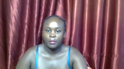 sally_bee1 online show from June 8, 3:18 am