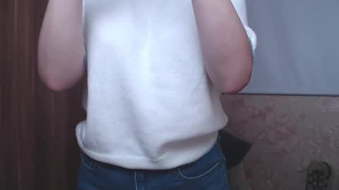 Snapshot of sally_femdom chatting on September 18, 5:42 am Sally online show from September 18, 5:42 am