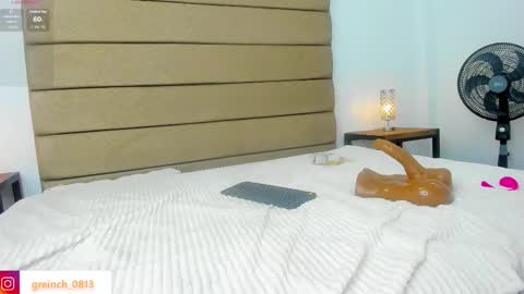 Snapshot of sally_rosses chatting on February 11, 2:35 pm sally rosses online show from February 11, 2:35 pm