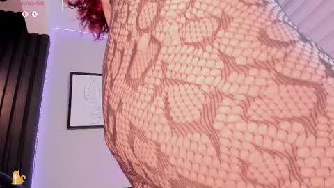  Sally White  online show from December 5, 3:26 am