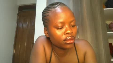 sallysasha254 online show from December 7, 6:32 am