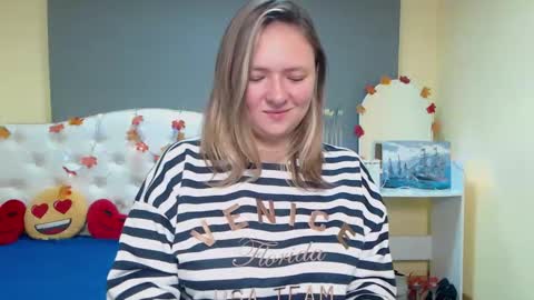 Sally online show from November 14, 7:12 pm