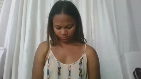 Snapshot of sallywett chatting on December 14, 3:56 am SallyWett online show from December 14, 3:56 am