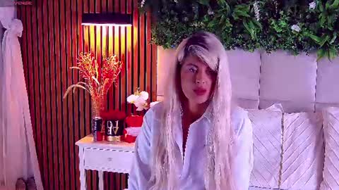 Snapshot of salmaroze chatting on July 6, 3:58 am SalmaRoze online show from July 6, 3:58 am