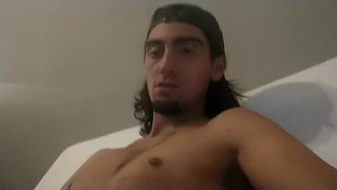 Snapshot of salmonman1305 chatting on September 29, 3:00 am salmonman1305 online show from September 29, 3:00 am