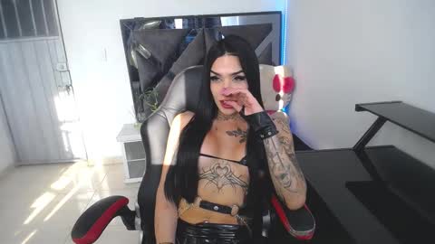 Snapshot of salo_hot01 chatting on February 28, 9:23 pm SALO HOT online show from February 28, 9:23 pm