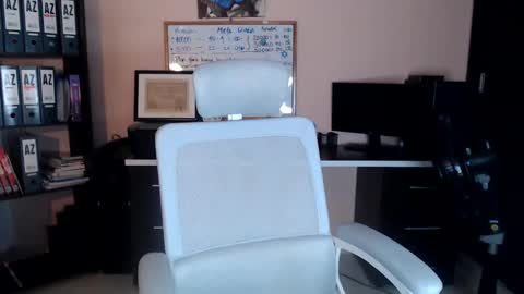 Salome online show from December 6, 7:01 pm