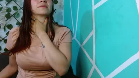 Salome  Salemhornys online show from May 24, 3:11 am