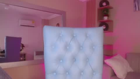 Snapshot of salome__2002 chatting on July 13, 1:14 pm salome__2002 online show from July 13, 1:14 pm