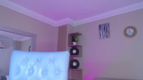 Snapshot of salome__2002 chatting on July 16, 12:33 pm salome__2002 online show from July 16, 12:33 pm