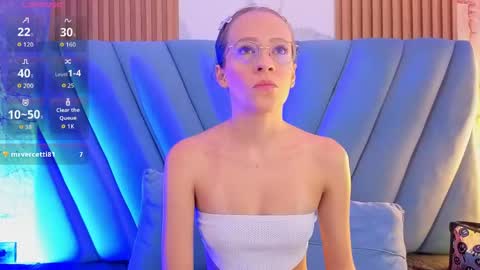 salome_cruxx online show from June 2, 12:07 pm