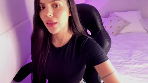 Snapshot of salomee_11 chatting on December 29, 2:49 am salo online show from December 29, 2:49 am