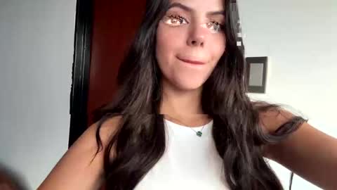 Snapshot of salomee_11 chatting on December 31, 10:12 pm salo online show from December 31, 10:12 pm