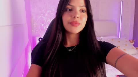 Snapshot of salomee_11 chatting on February 2, 10:49 pm salo online show from February 2, 10:49 pm