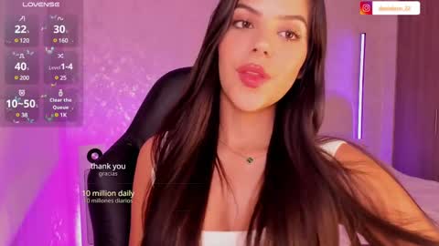 Snapshot of salomee_11 chatting on March 9, 3:32 am salo online show from March 9, 3:32 am