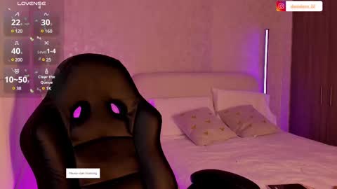 Snapshot of salomee_11 chatting on March 11, 12:22 am salo online show from March 11, 12:22 am