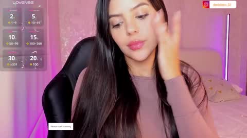 Snapshot of salomee_11 chatting on March 12, 3:13 am salo online show from March 12, 3:13 am