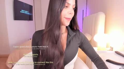 Snapshot of salomee_11 chatting on September 20, 3:29 am salo online show from September 20, 3:29 am