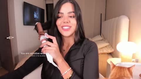 Snapshot of salomee_11 chatting on September 23, 1:19 am salo online show from September 23, 1:19 am