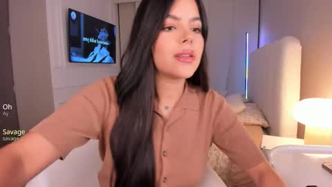 Snapshot of salomee_11 chatting on October 6, 3:15 am salo online show from October 6, 3:15 am