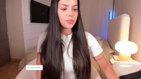 Snapshot of salomee_11 chatting on October 9, 3:37 am salo online show from October 9, 3:37 am