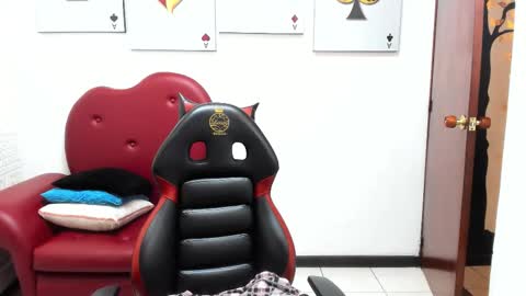 Salomee diazz online show from September 12, 5:35 pm