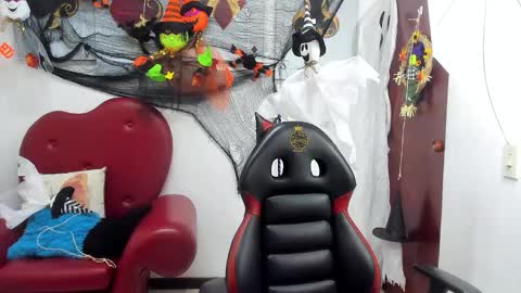 Salomee diazz online show from November 1, 9:06 pm