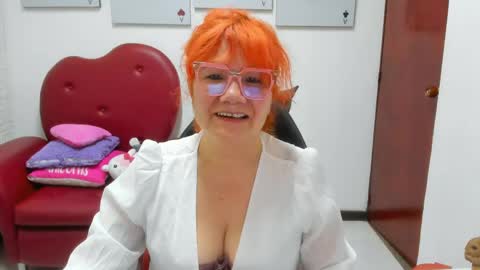 Salomee diazz online show from April 22, 9:05 pm