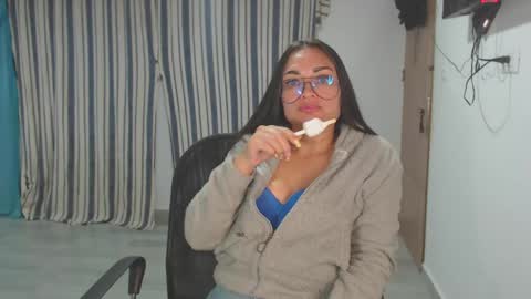 salome online show from October 3, 1:24 am