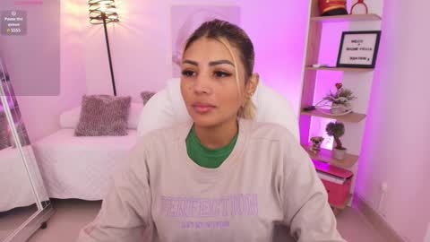 SALOME online show from February 14, 11:42 am