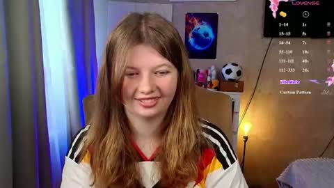 Snapshot of salut_love chatting on July 2, 12:33 pm Ruby online show from July 2, 12:33 pm