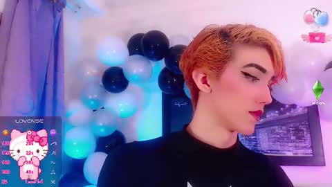 Snapshot of salvatore_boom chatting on September 10, 3:17 am salvatore_boom online show from September 10, 3:17 am