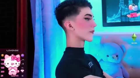 Snapshot of salvatore_boom chatting on September 29, 7:02 am salvatore_boom online show from September 29, 7:02 am