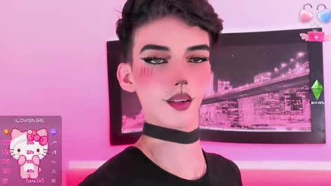 Snapshot of salvatore_boom chatting on October 6, 5:49 am salvatore_boom online show from October 6, 5:49 am