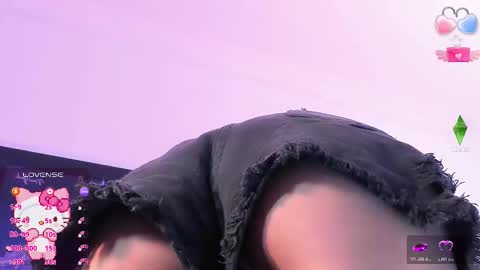 Snapshot of salvatore_boom chatting on October 18, 6:48 am salvatore_boom online show from October 18, 6:48 am