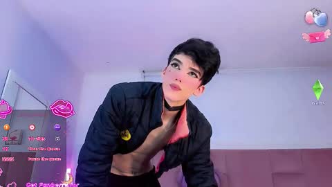 Snapshot of salvatore_boom chatting on November 18, 2:28 am salvatore_boom online show from November 18, 2:28 am