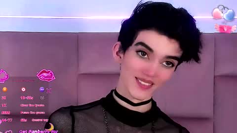 Snapshot of salvatore_boom chatting on December 14, 2:17 am salvatore_boom online show from December 14, 2:17 am