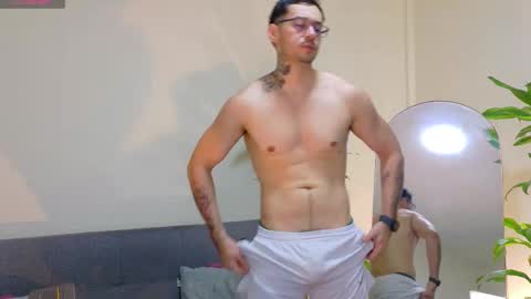 Salvatore online show from December 3, 11:25 pm