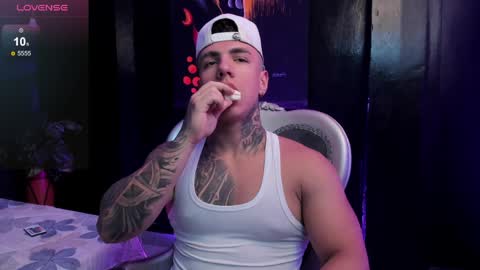 SALVATORE online show from April 6, 5:25 pm