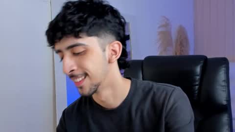 salvatore  online show from September 29, 8:24 pm