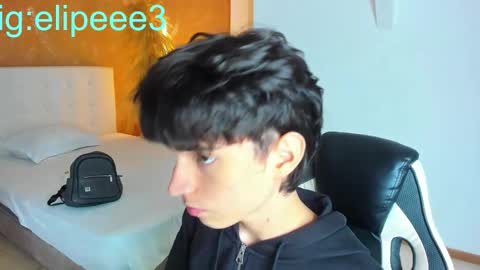 salvatore  online show from March 5, 9:11 pm