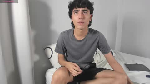 salvatore_montt online show from February 11, 1:20 am