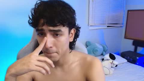 salvatore_montt online show from October 10, 4:44 am