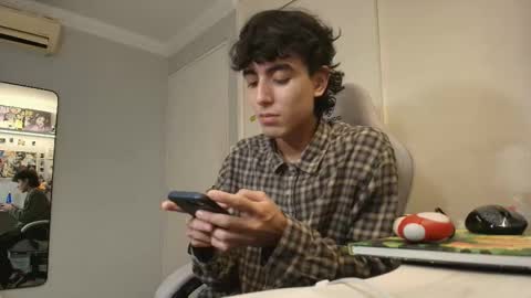 salvatore_montt online show from November 23, 10:31 pm