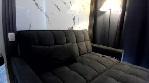 Snapshot of sam_cherry69 chatting on July 9, 9:19 pm Samy cherry online show from July 9, 9:19 pm